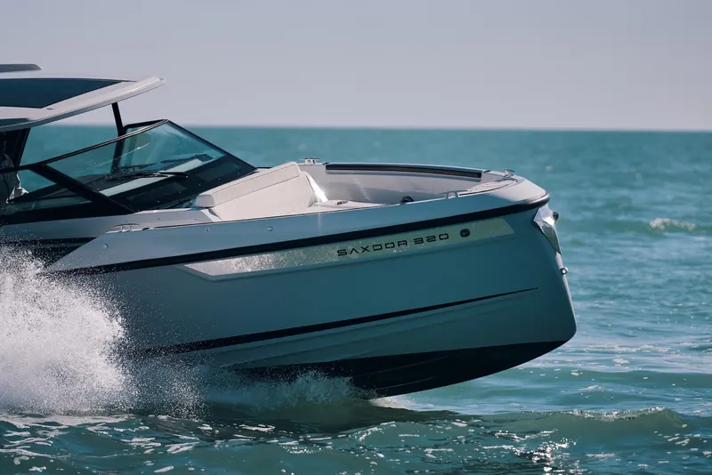 32ft Sport Boat — photograph 28 of 50