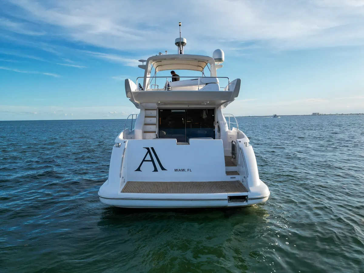 58ft Motor Yacht — photograph 7 of 27