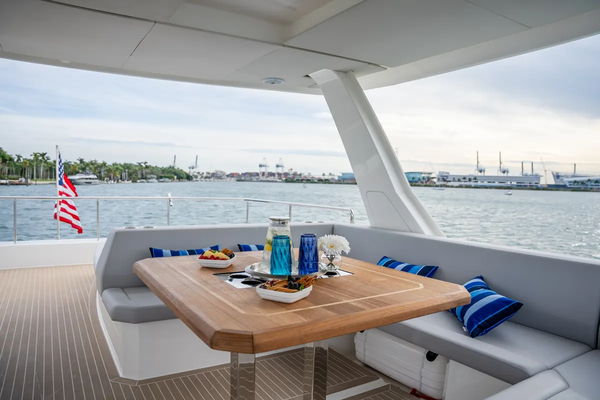 60ft Power Catamaran — photograph 89 of 107